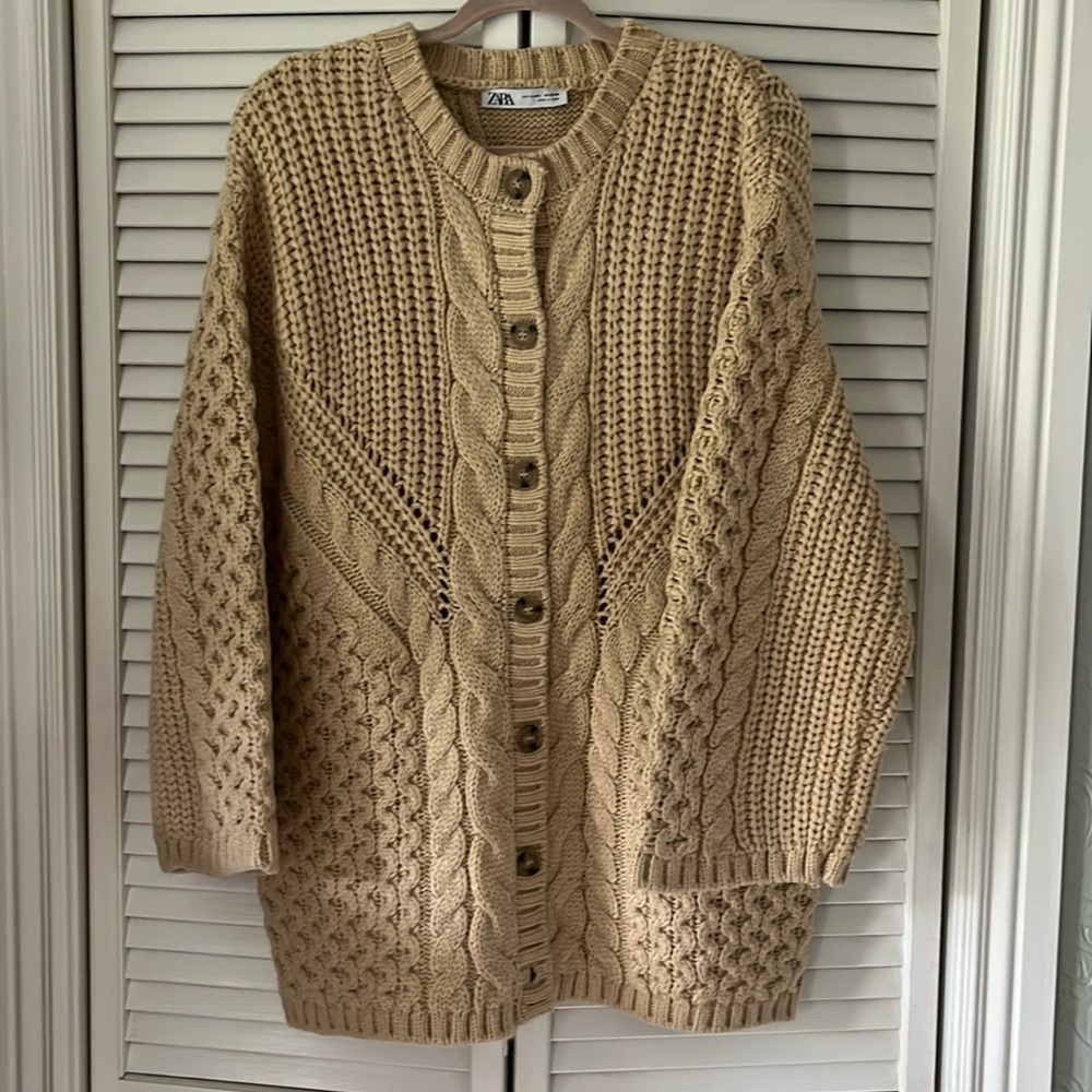 Zara Cable Knit Sweater w/ Fur Collar